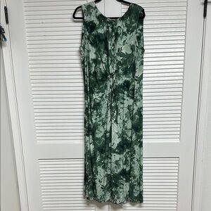 Calvin Klein Green and White Sleeveless Sheath Dress